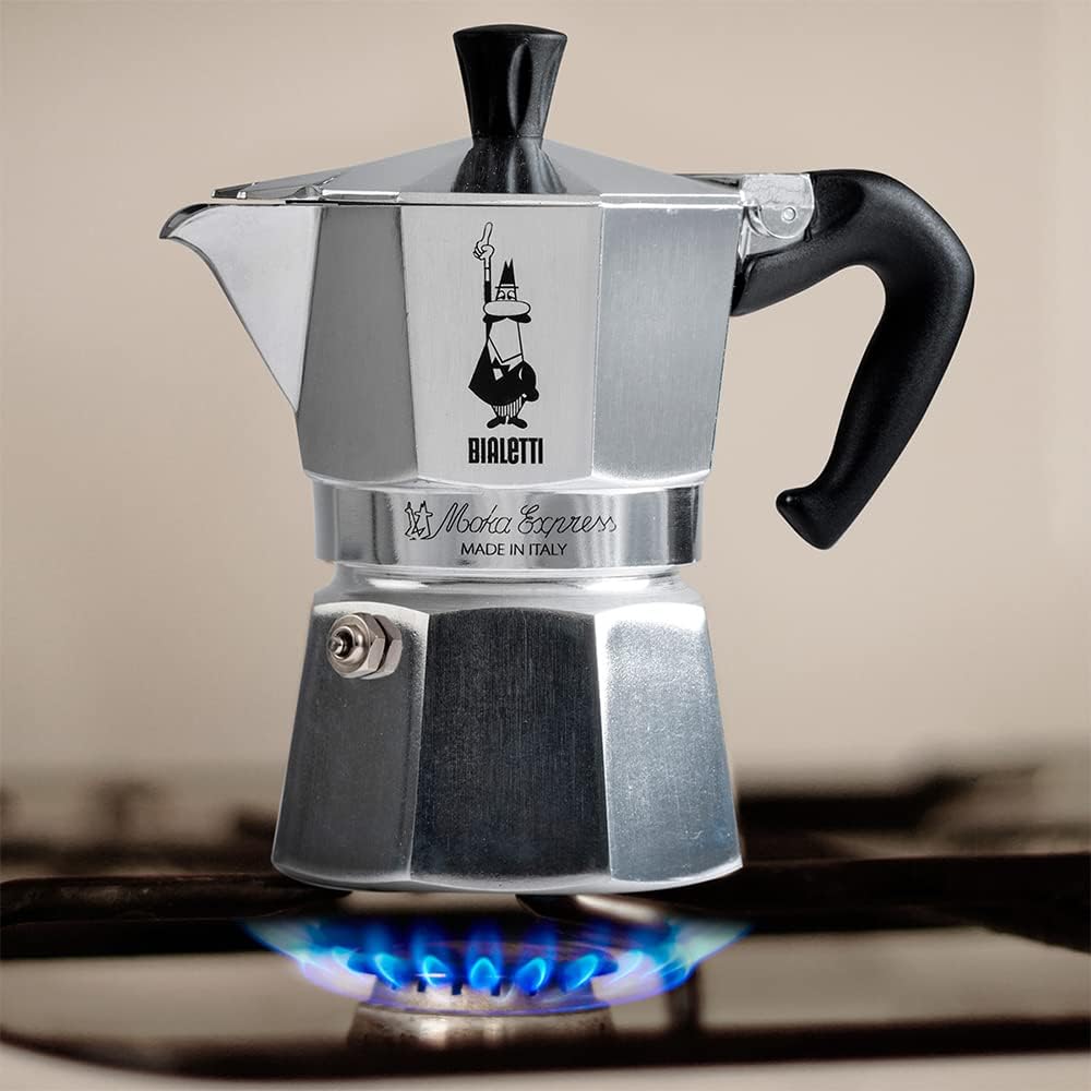 Bialetti - Moka Express: Iconic Stovetop Espresso Maker, Makes Real Italian Coffee, Moka Pot 3 Cups (4.4 Oz - 130 Ml), Aluminium, Silver